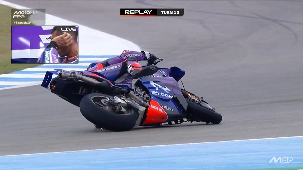 Gaskrank's tweet image. Geiler Save von Toprak Razgatlioglu und mit Glück nicht vom nachfolgenden Miller abgeräumt worden! 💯
#save #toprakrazgatlıoğlu #MotoGP #FP2 #Jerez #SpanishGP #MotoGP2026 #Spanien
