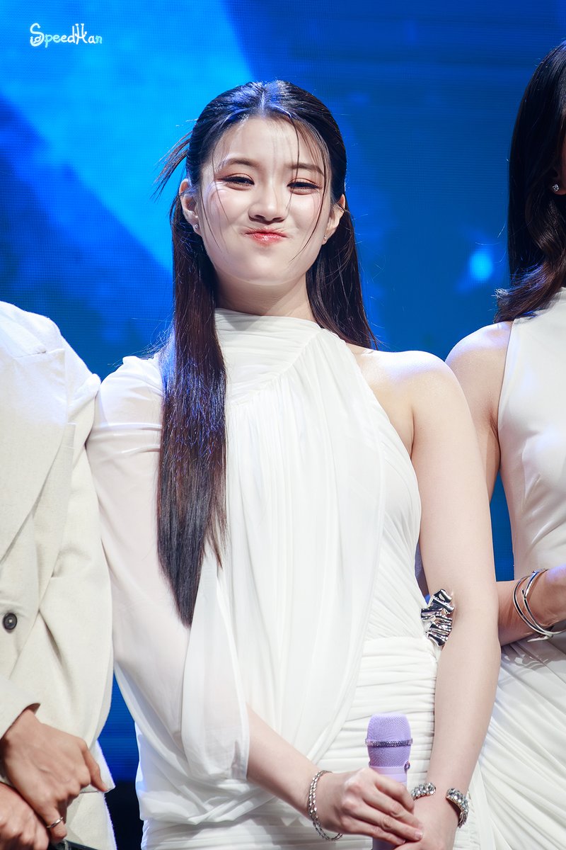 STARRY NIGHT tweet media