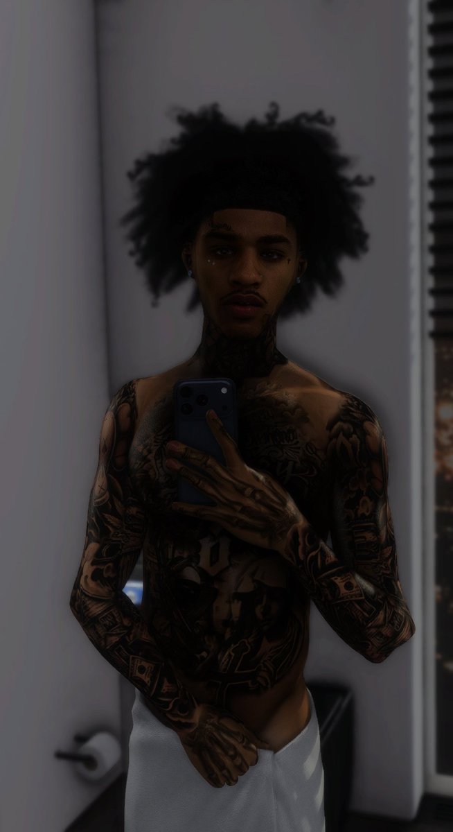 EstPrezi's tweet image. Late.

#SecondLife