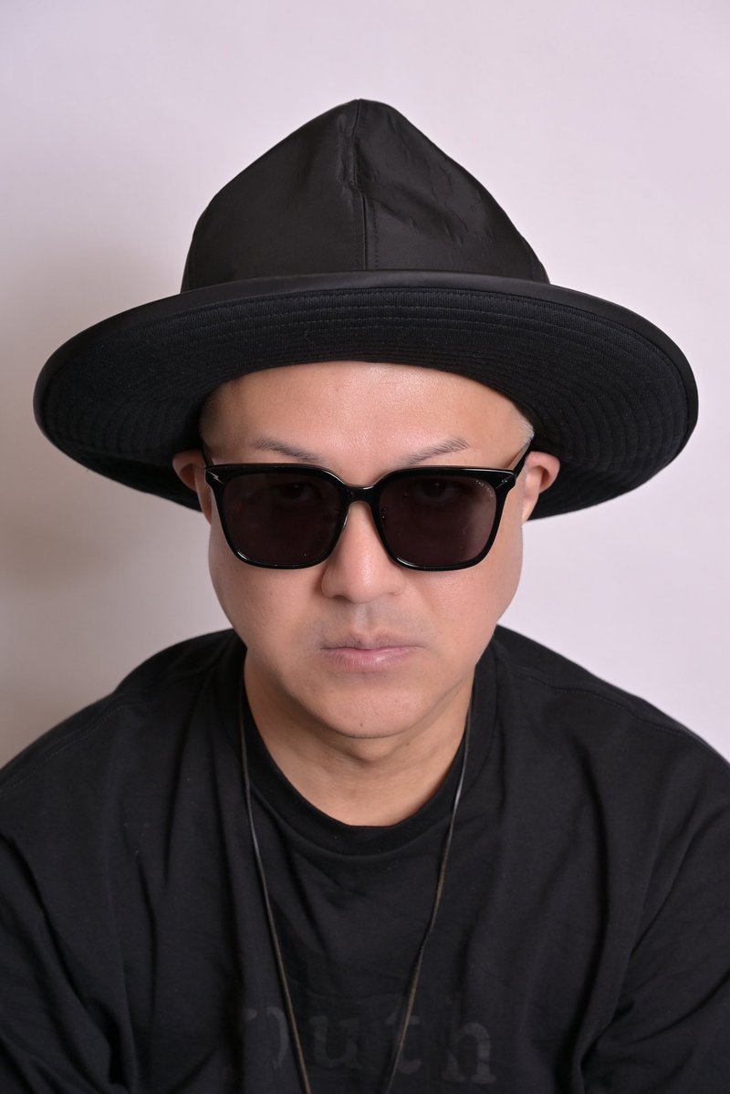 ま*N様 Mr.CASANOVA × HHMM コラボサングラス ひなっち私物着 HHMM x Mr.CASANOVA “SESSION” | Mr.CASANOVA