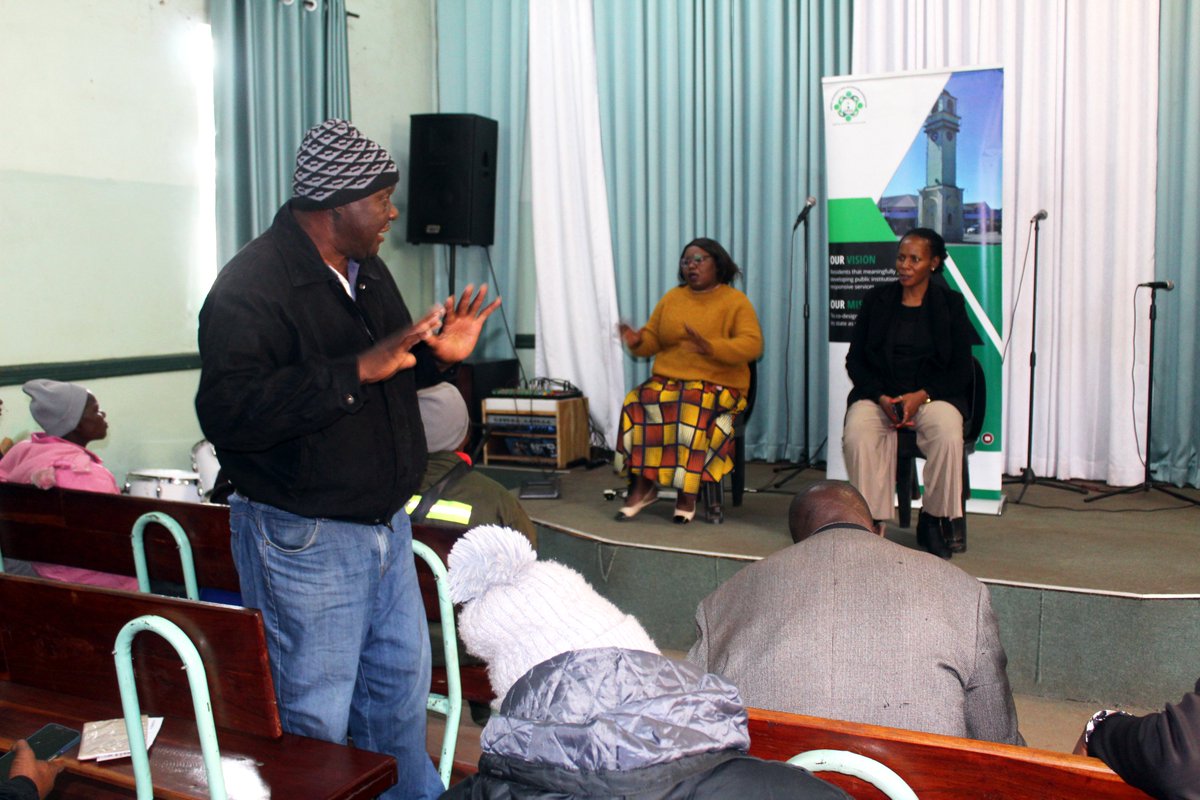 GRRA054's tweet photo. 🚀It’s time to build a Better Gweru!

GRRA is kicking off our April 2026 Town Hall series to demand social accountability and improved service delivery.

Key Focus Areas:
💧Water supply &amp; infrastructure.
📊Transparent municipal billing systems.
🚛Reliable solid waste management. https://t.co/IQTDZa8EVa