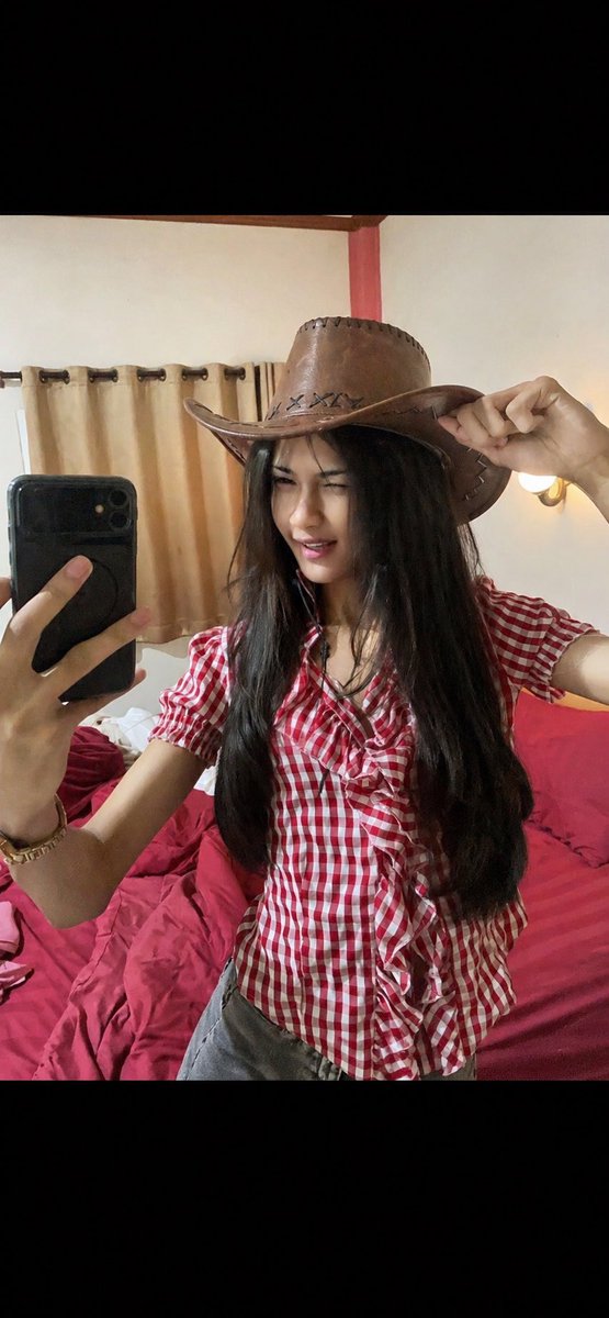 Nell (@Nellfoui) / Posts / X