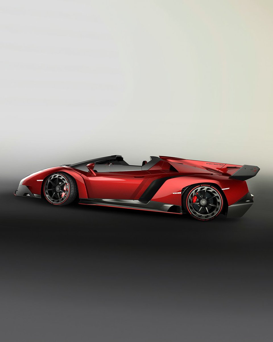Lamborghini tweet media