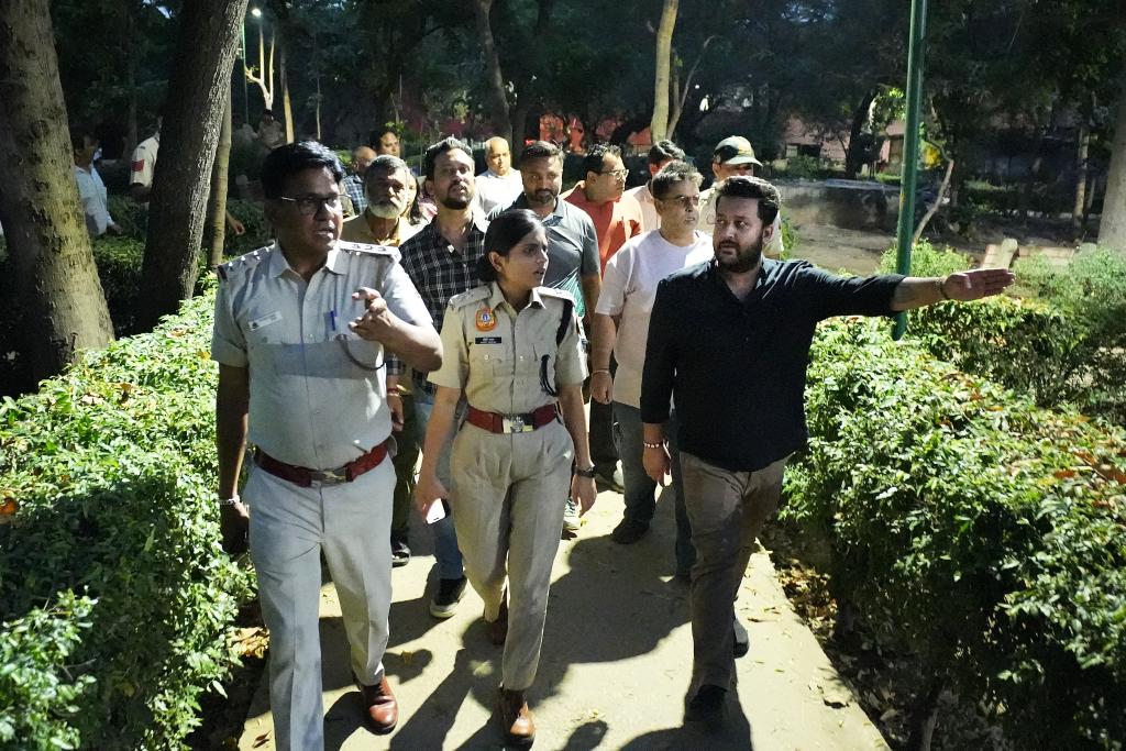 Umang Bajaj tweet media