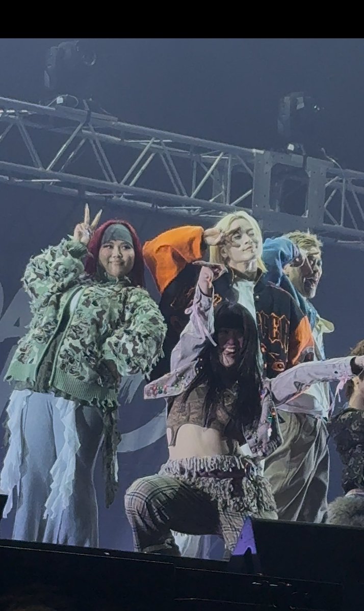 🐯じ➖こ🍑 tweet media