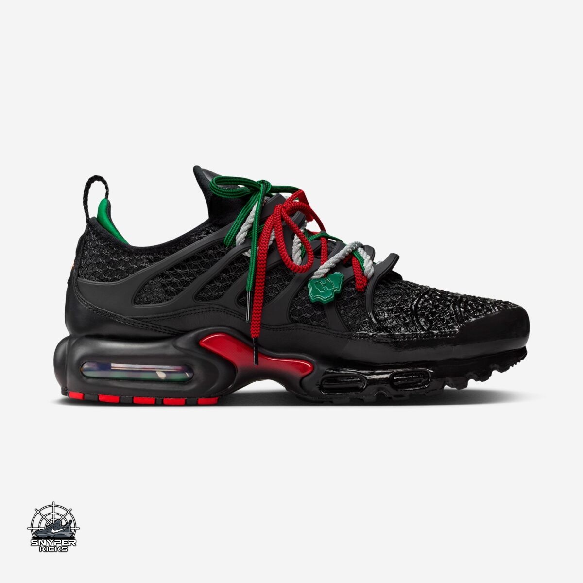 SnyperKicks's tweet image. Homecoming x Nike Air Max Plus "Pan African"
Colorway: Black/Court Green/University Red
Style Number: 
Release Date: April 25, 2026
Price: $190
#AirMax #PanAfrican #homecoming #nike