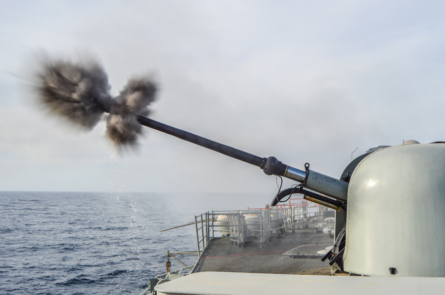 Armada_esp's tweet photo. ⚓Somos una Armada decisiva y relevante.

🎯Dotada de capacidades únicas que conforman el poder naval.

💪Capaz de actuar en cualquier dominio y ámbito. https://t.co/F5C5EQEpDy