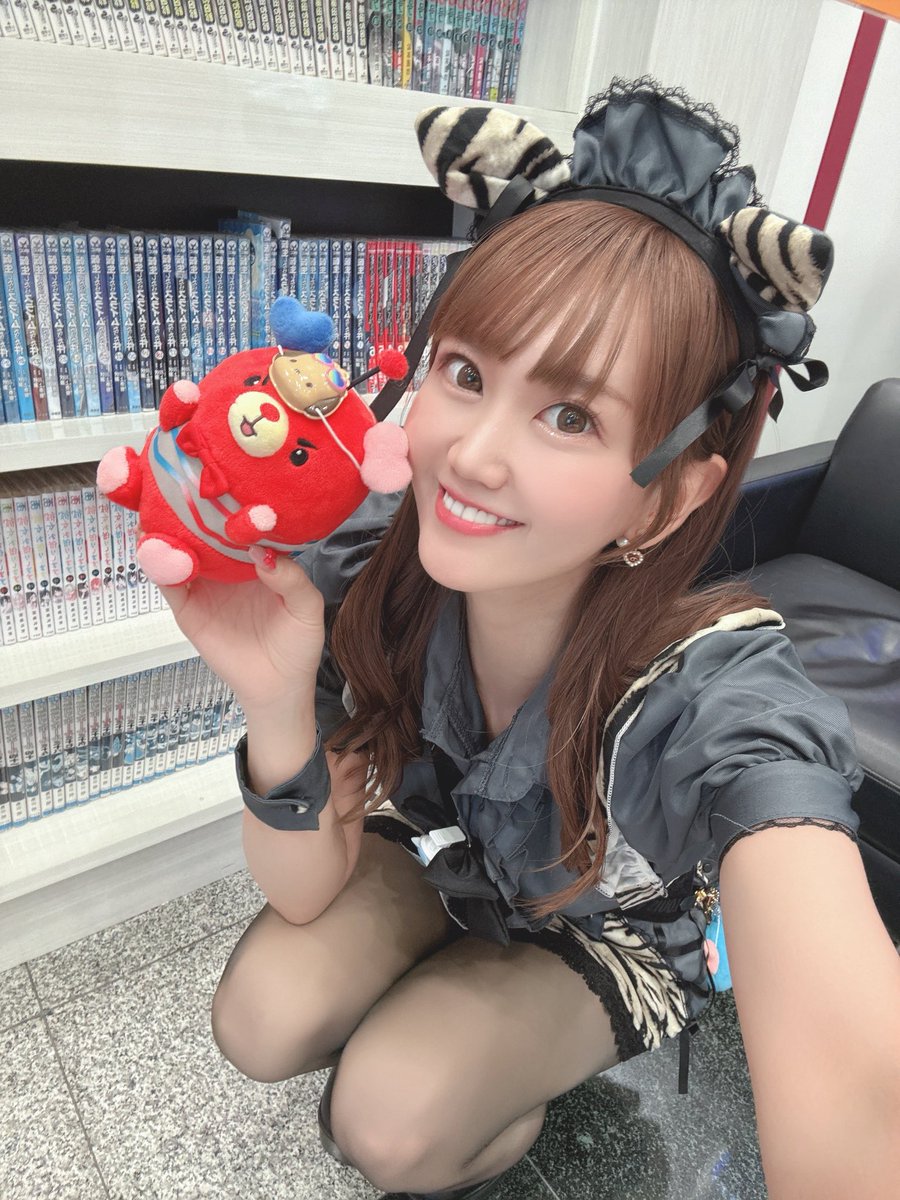 安藤まい🐶DMMぱちタウン tweet media