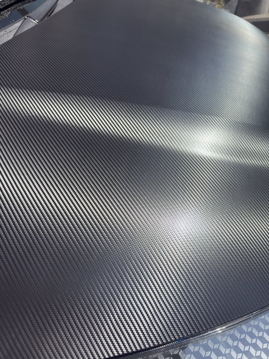GRnonchi's tweet image. ボンネットラッピング
今回はなんと！
3M 2080をご用意しましたぁ

社長、やすぅーぃ（貼りやすい）

さらに今回、スーパーイージーラップをセットで！
さらにやすいやすぅーい（貼りやす※以下略

値段は高い😅