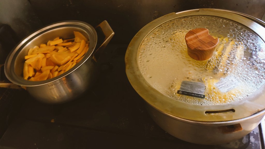 綾(あや) tweet media