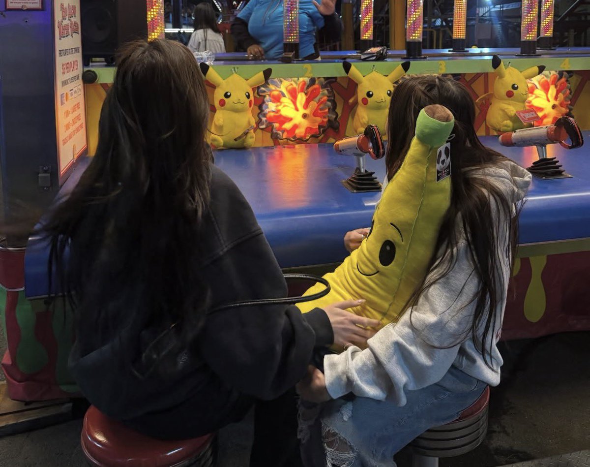 AnnieMoonFrance's tweet image. ◜INSTAGRAM ⭒ 25.04.26◞

— ANNIE a partagé des photos sur son compte instagram @/anniesymoon

« 👯‍♀️🌙» 

#ANNIE #앤니 #ADP #더블랙레이블