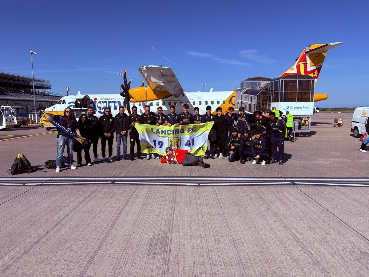 LancingFC's tweet image. 🛬 The team have arrived in Guernsey for the last game of the season! Come on you #Lancers! 💛💙