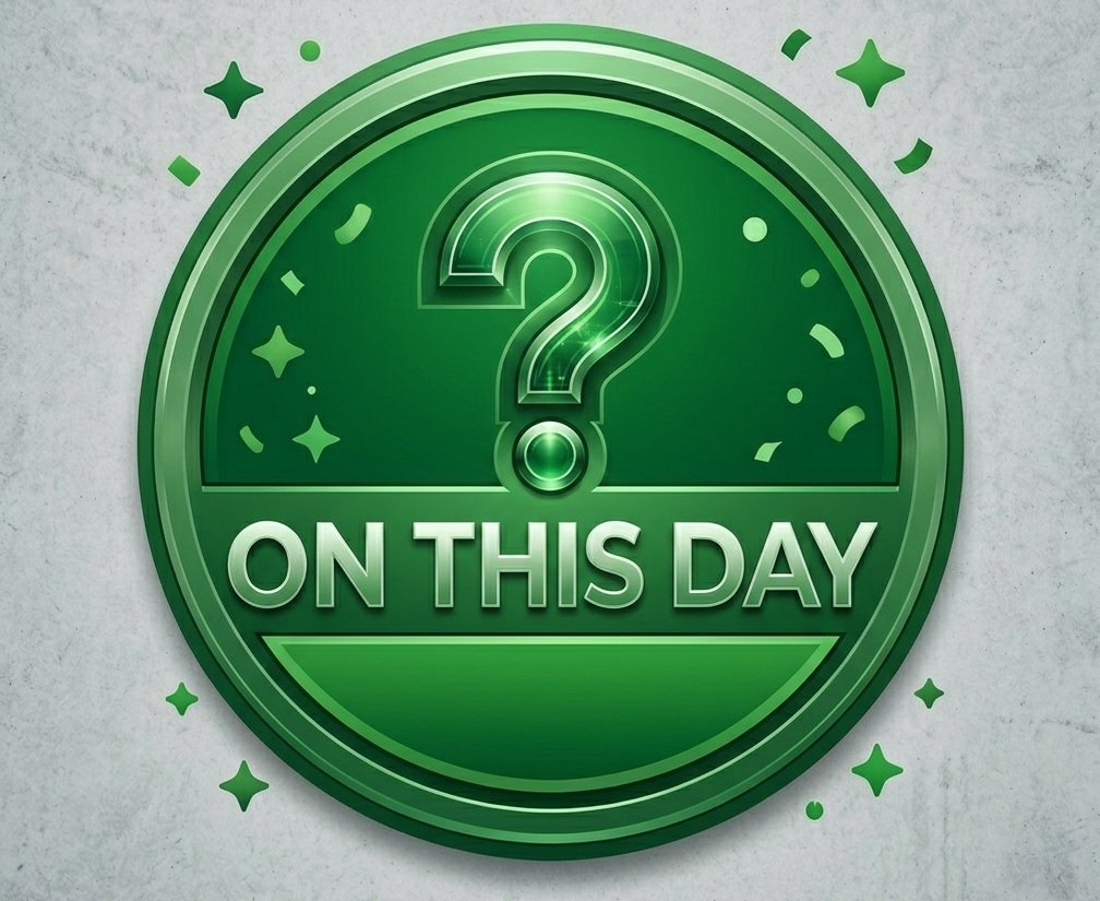 tnmoc's tweet image. 65 years ago today, Robert Noyce received U.S. Patent 2,981,877. 
Noyce’s semiconductor design paved the way for mass production and the digital revolution.
From Fairchild to @Intel, his legacy is inside every piece of silicon.
#OnThisDay #RobertNoyce #Engineering #Intel #History