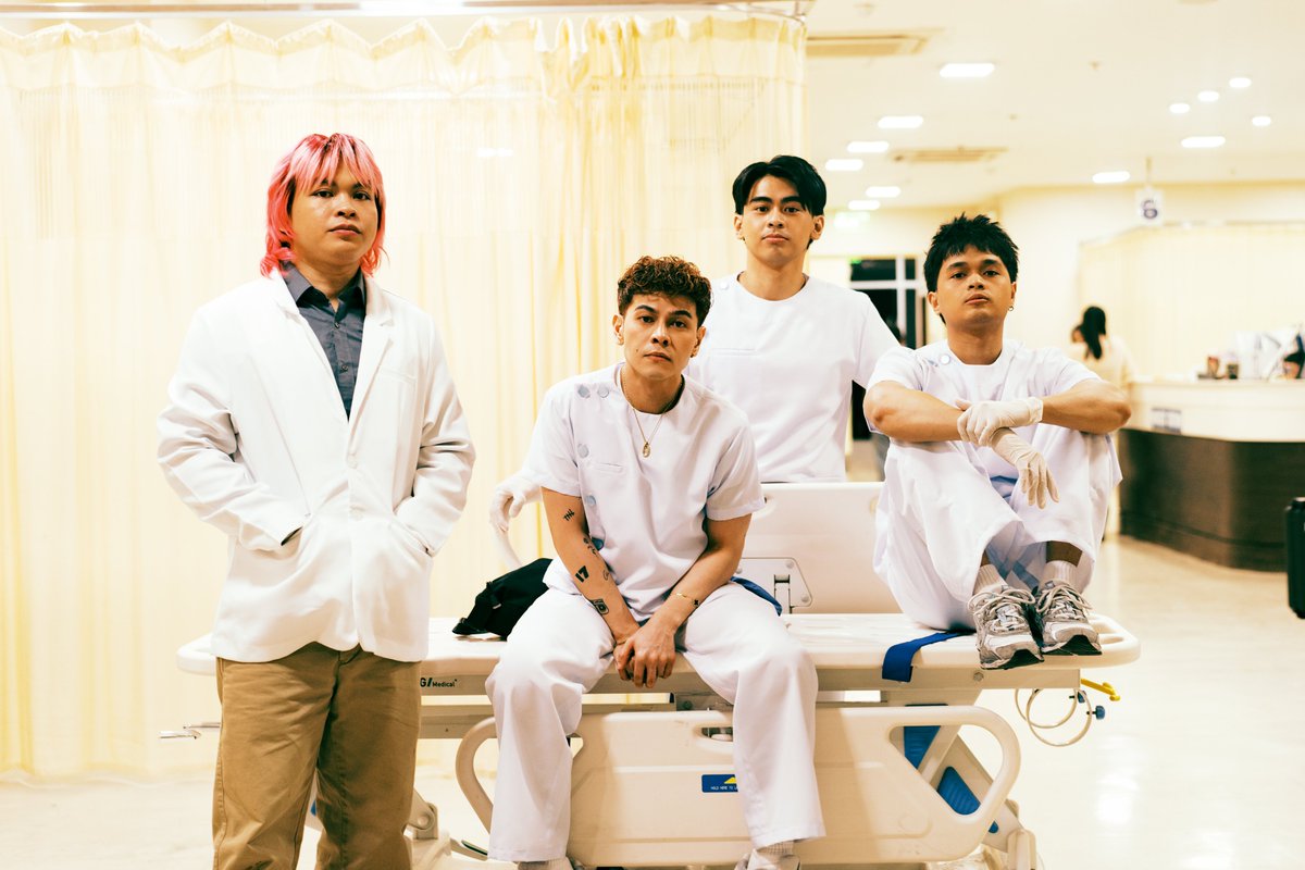 TheJuans_BAND's tweet photo. Ready na ang mga nurse at si Doc! 🤭 https://t.co/lk7wUDCcPY