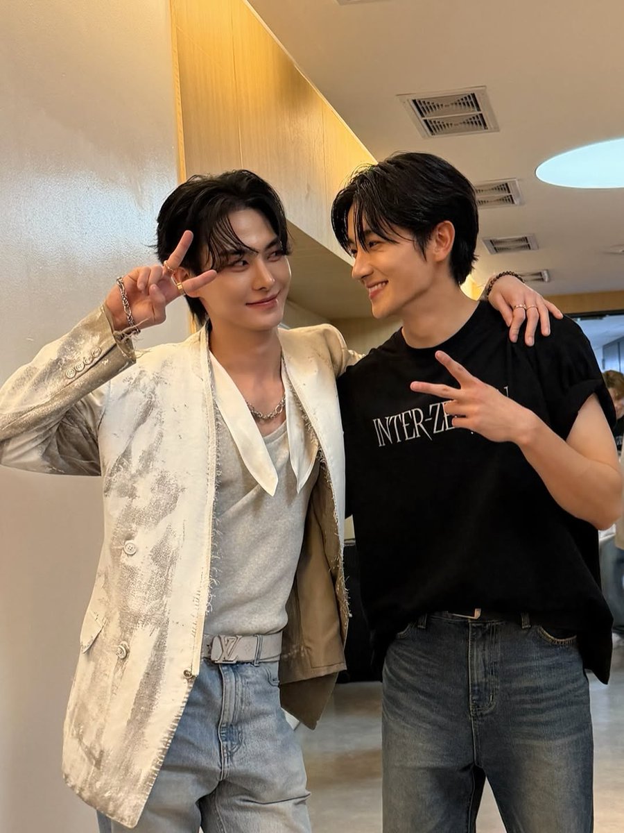 Hyunjae tweet media
