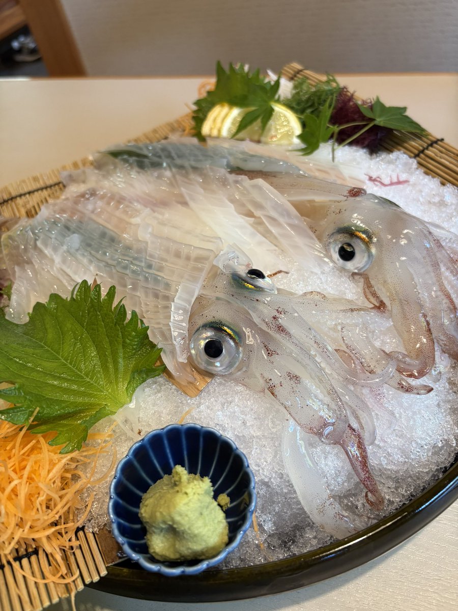 えり@パチマガスロマガVenus tweet media