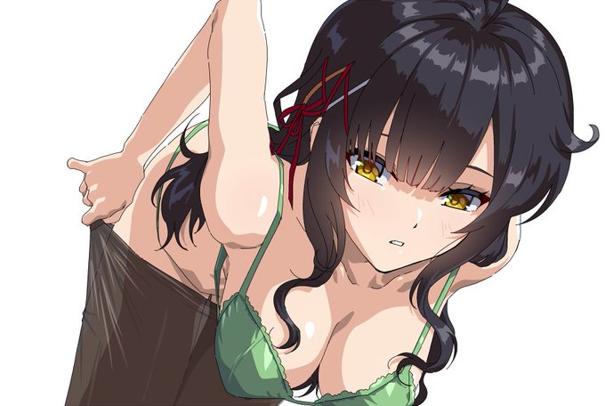 衣装差分を作る人間っていうのは素体から描いてるもんなんですちの