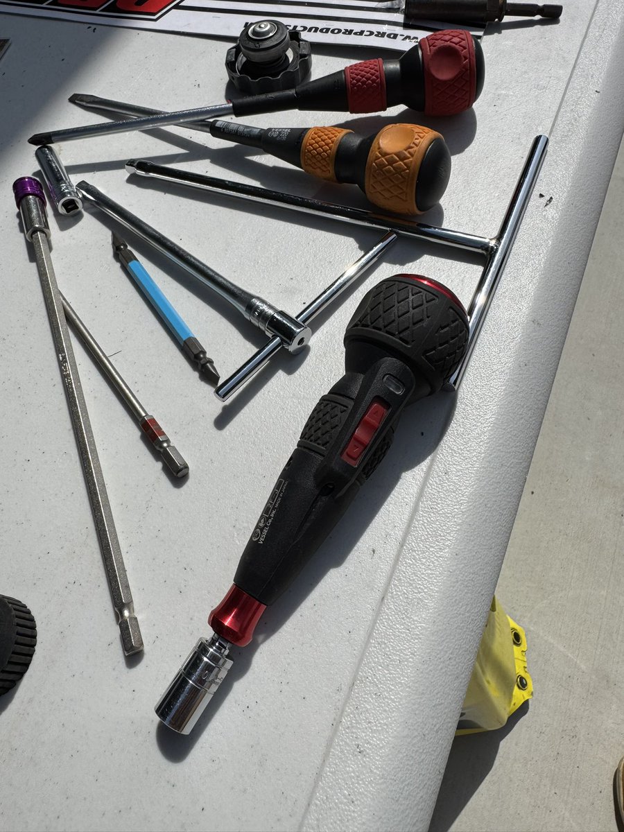 mudman R1100 tweet media