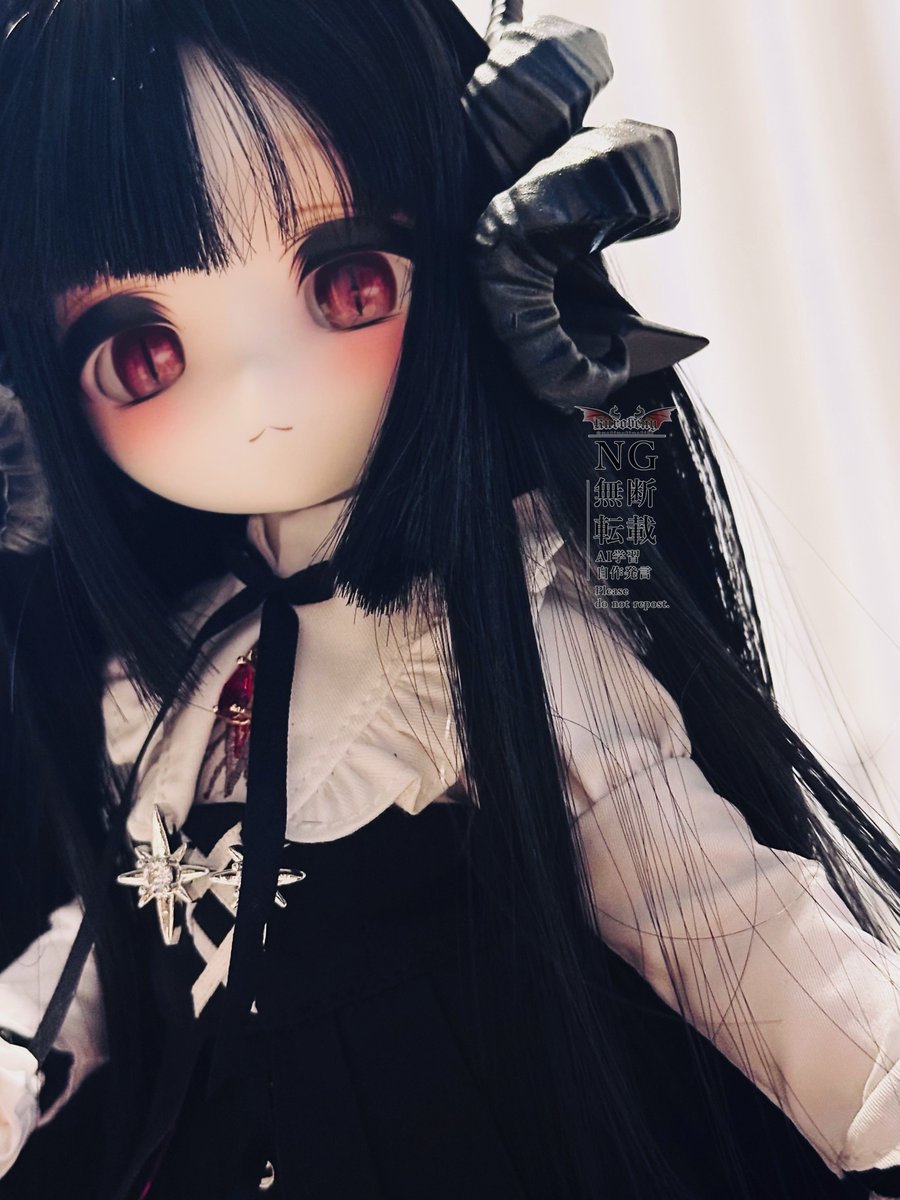 ちーっちゃい黒紅ちゃーん💕💕💕💕💕💕💕💕
きゃわいいねー💕💕💕
お写真ちゃんと撮りたいけどとりまiPhoneでー( ◜ω◝ )何か滅茶苦茶頭痛いんだよ
後で痛み治ったらちゃんと撮影すんぜ！

#TinyFox  #グラファ #tomatoni