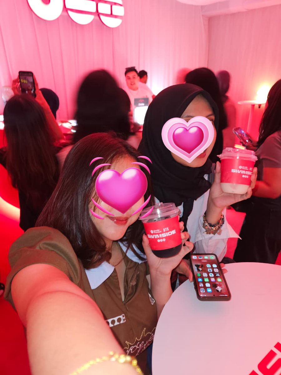 thinktaekook's tweet photo. Had so much FYA w/@taestealuv β€οΈβπ₯
#SWIMSIDE #BoardingNow #Spotify #BTS #BTS_ARIRANG #SpotifyxBTS https://t.co/OJOjC7rE42