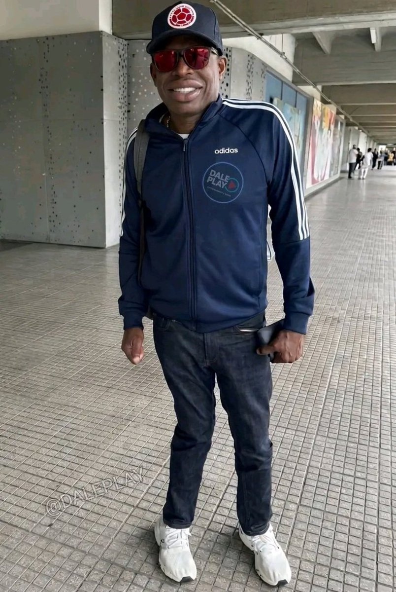 🇷🅾️🇲‌🅰️🇳‌ 🅾️🇸‌🇰‌🇾‌ tweet media