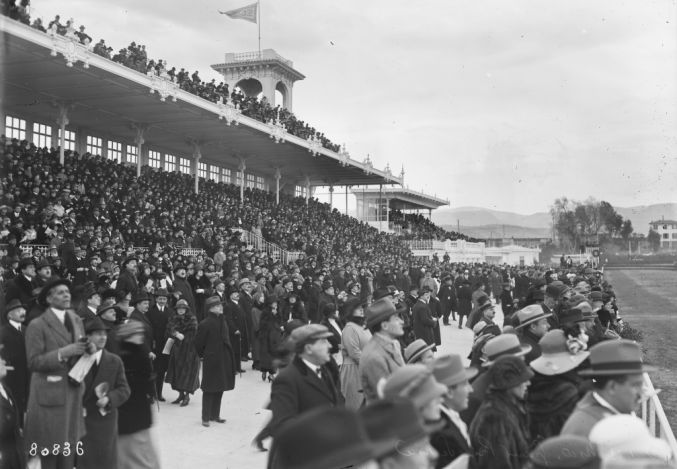 actualites_nrv's tweet image. Le 25 avril 1877, Countea de Nissa : Marie Bashkirtseff, se rend aux courses à l’Hippodrome de Nice sur la berge du Var. 

#Nice #NiceRendezVous™ #Nice06