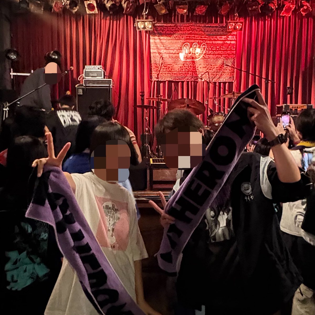 トロ tweet media