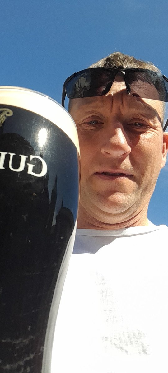 Glasgows green and white 💚 🤍 💛 tweet media