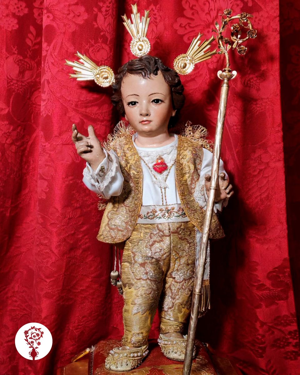 #ACTUALIDAD | SOLEMNIDAD DEL BUEN PASTOR

De esta manera se presenta el Divino Pastorcito para celebrar los cultos mensuales y la Solemnidad del Buen Pastor: Entronizado en la capilla neogótica y vestido con el traje de espolín de tonos dorados.

«Yo soy el buen pastor.>>