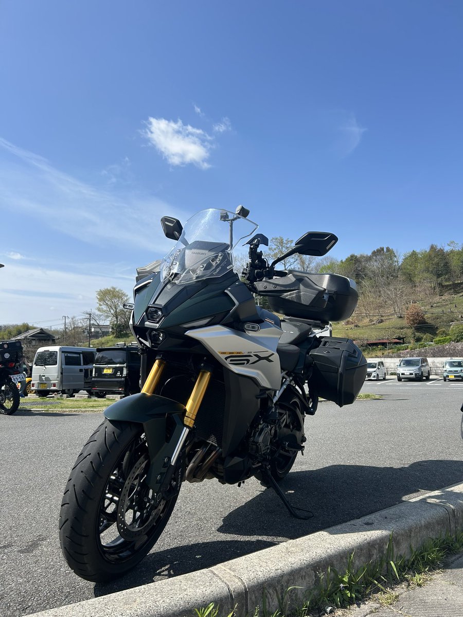 シナモン山本 tweet media