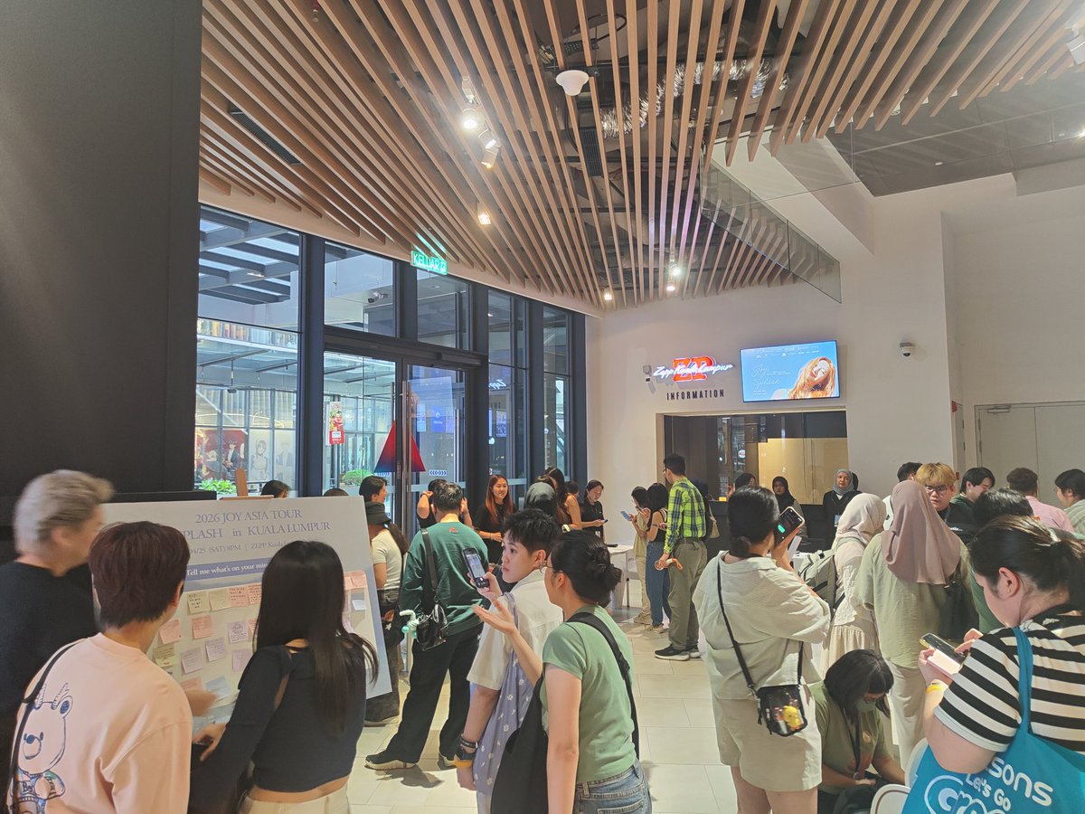 RV1STMSIAFANBASE tweet media