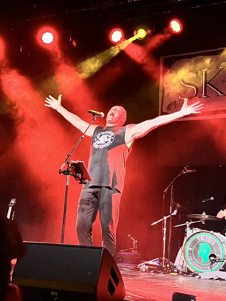 DennistounStyle's tweet photo. The Skids at The Barrowlands last night with guest Kirsten Adamson , daughter of the late great Stuart Adamson. It was some gig. Jobbo still got it! @TheBarrowlands @the_skids #glasgow #theskids #kirstenadamson #thebarrowlands #intothevalley https://t.co/nt8yBKWL7P
