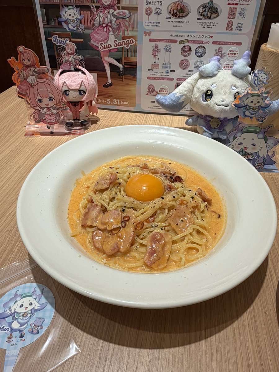 raideen4's tweet photo. 初めてのポポラマーマ！レッカルがピリ辛でくどくなくて食べやすかったー、パンケーキも桃多めで美味しかった🍑 #ルンルンポポラさンゴ https://t.co/nkLygLJL3Z