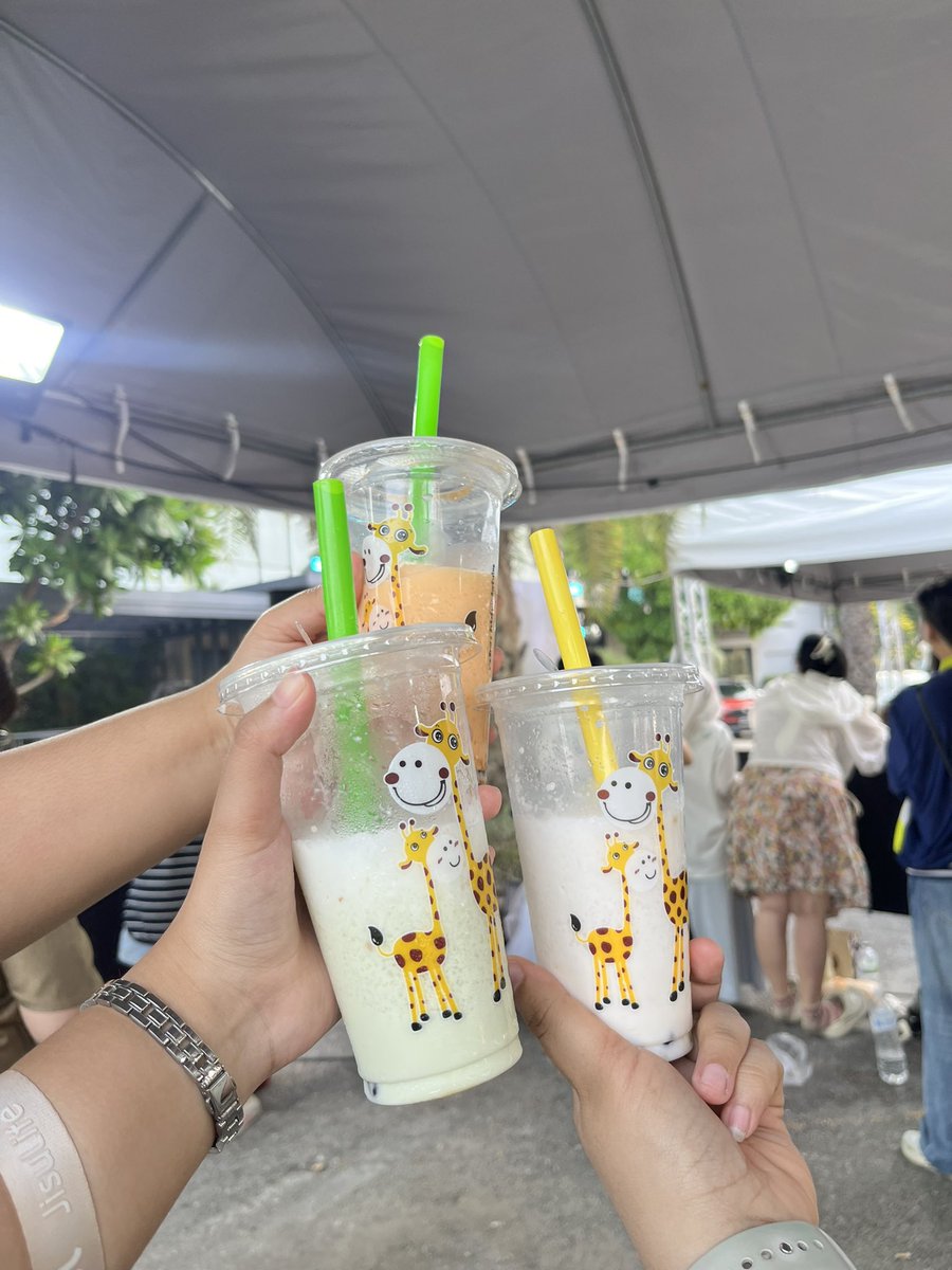 bambii🦌 tweet media