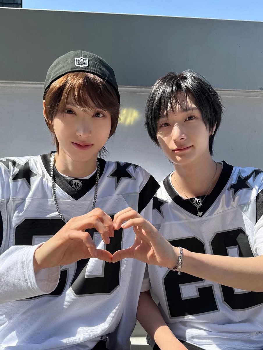 crazy frog tweet media