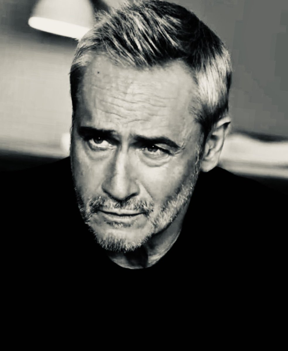 jmtinivelli's tweet image. Simon Coleman en tournage … #simoncoleman #blackandwhite  #serie #tv #fiction @FranceTV @jmtinivelli  🌸🙏