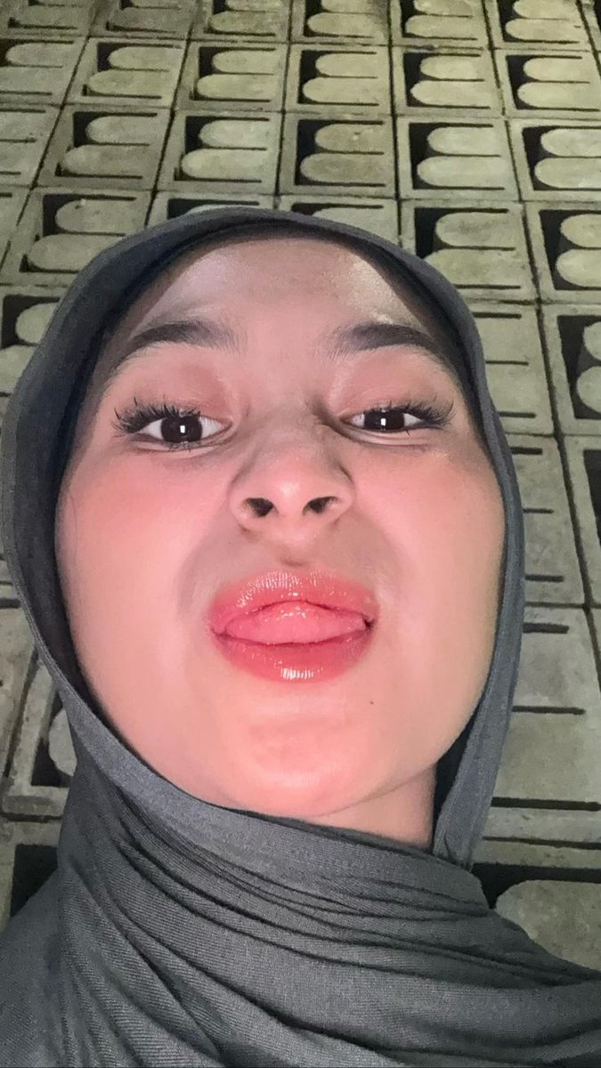 KumpulanCeweCakep tweet media