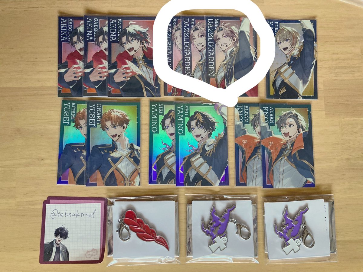039249__'s tweet photo. @taknaktrad 検索より失礼します。出先のため画像が添付できず申し訳ありません。当方たかなか様がお求めの1枚目のものを画像に記載の枚数、計3枚所持しています。画像をお借りして丸をつけさせていただいた3枚と郵送交換していただくことは可能でしょうか？ https://t.co/b3hIxGU4hz