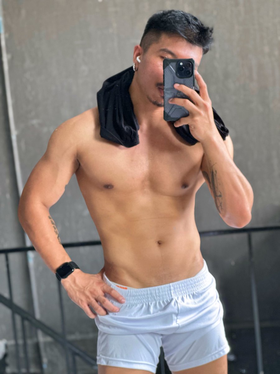 JJ31 tweet media