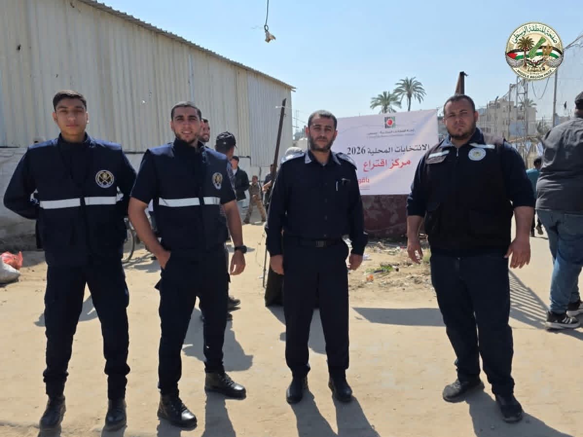 BAKRIBRM's tweet photo. الشرطة تؤمّن الانتخابات المحلية في مدينة دير البلح. https://t.co/zlKAi9nkwd