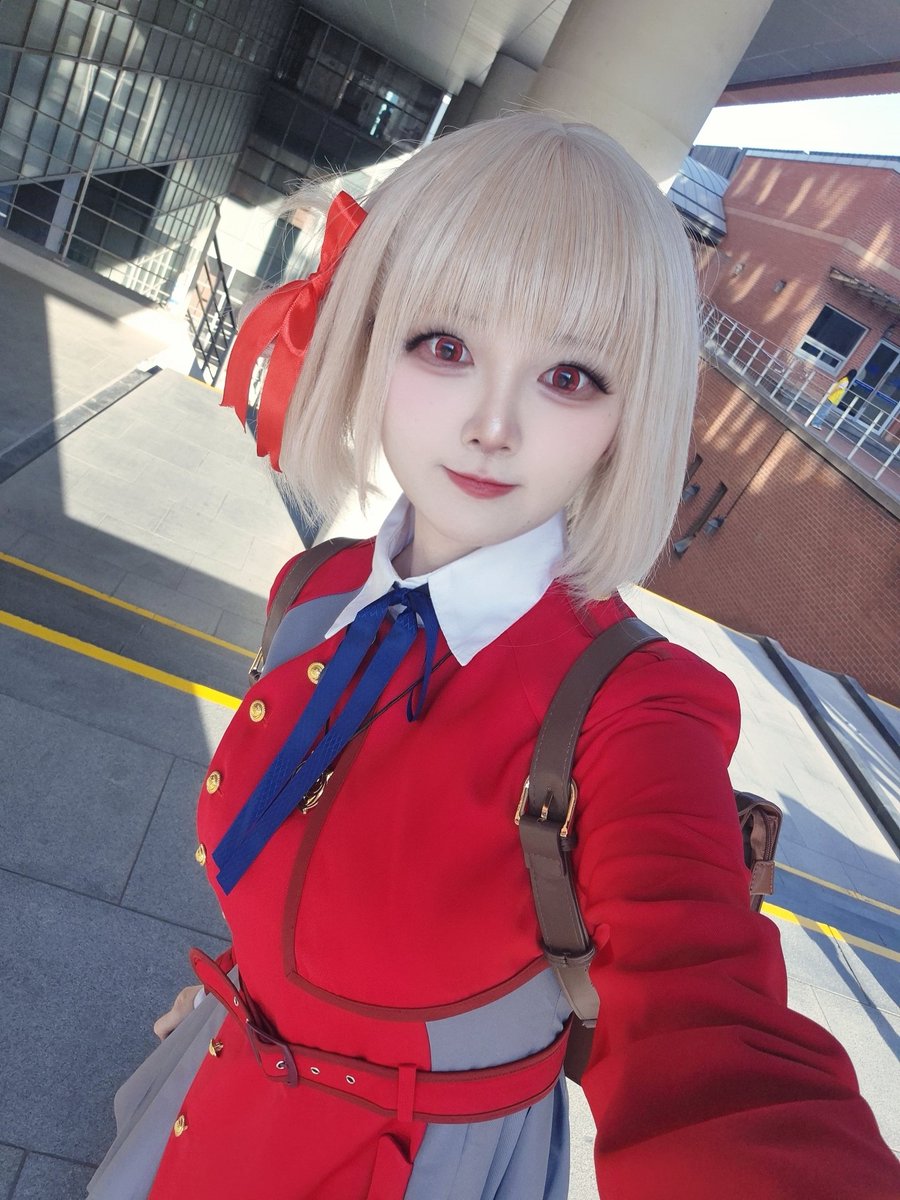 온 オン tweet media