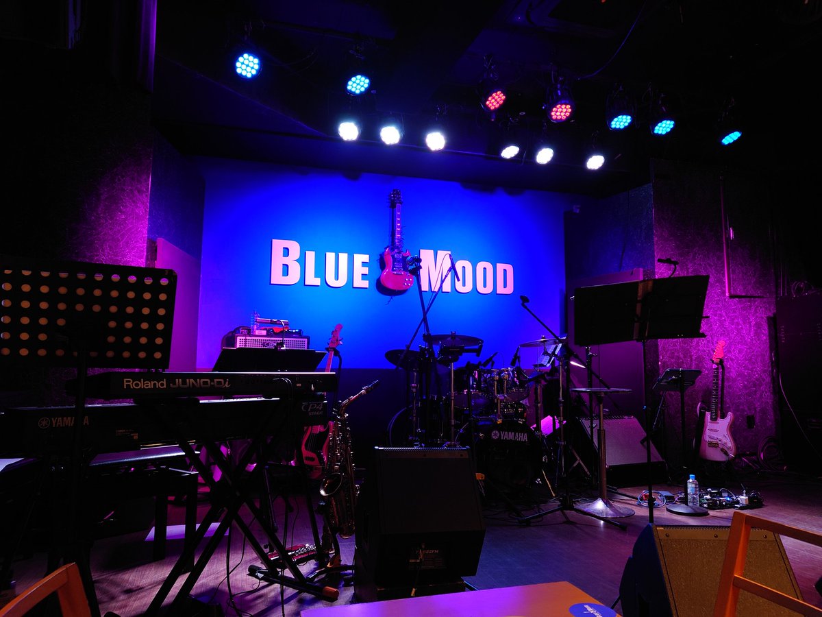 虹バラ tweet media