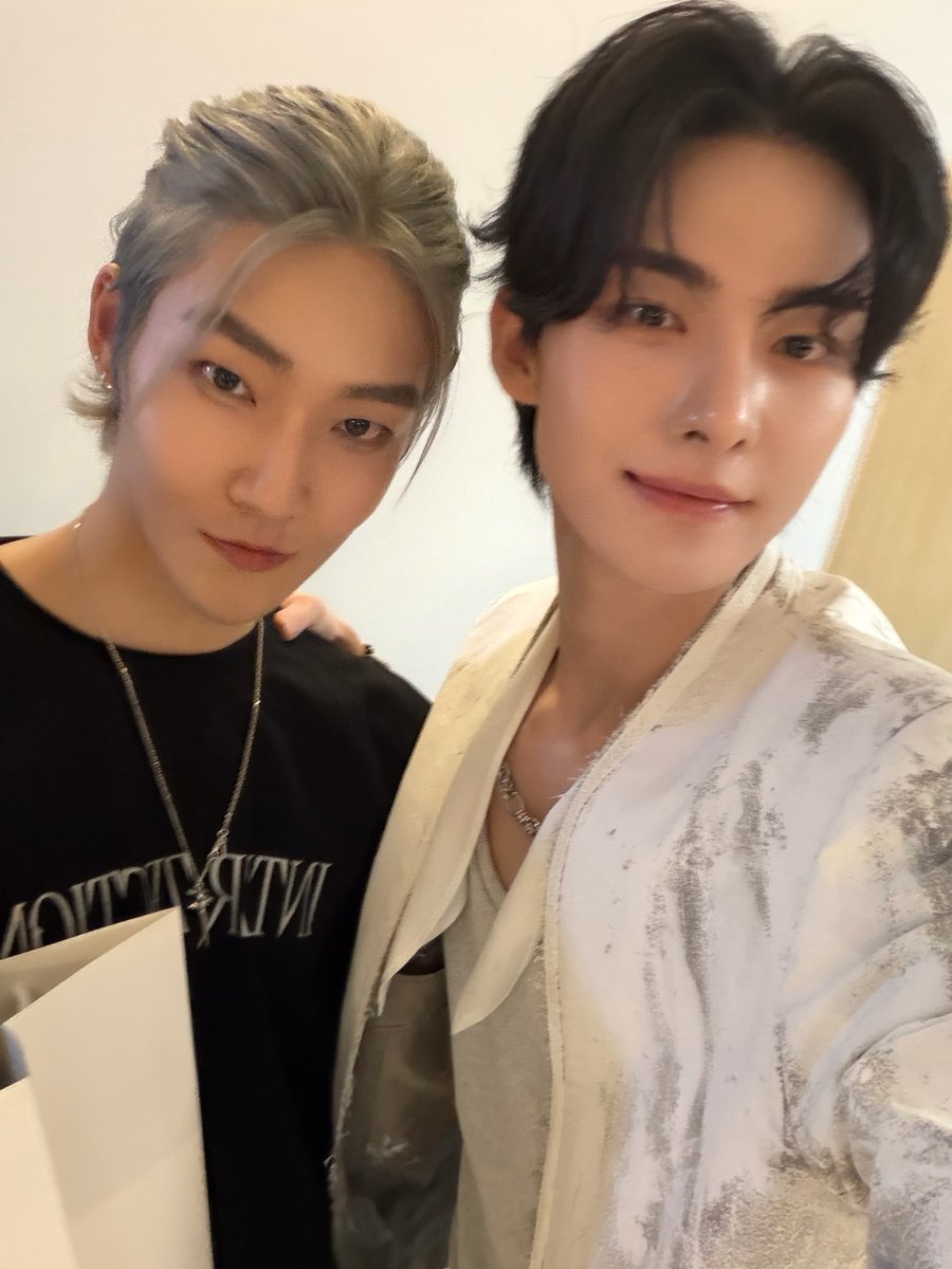 선실✈️ tweet media