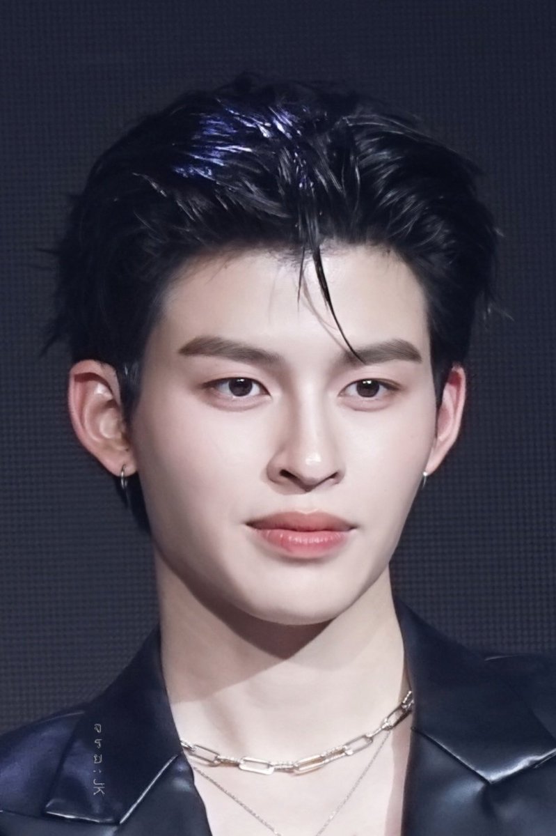 ความหล่อระดับอัลตร้าาาาาา~

POND PERMPOON WITH OPPO

#OPPOFindX9UltraTHxPond
#ppnaravit #รอยยิ้มณรว