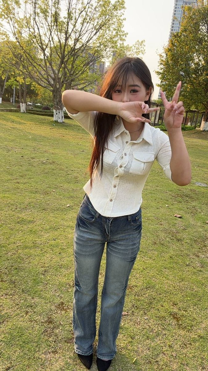 laoyu658's tweet photo. #成都 #成都线下 https://t.co/dRhO3Qkr8H
