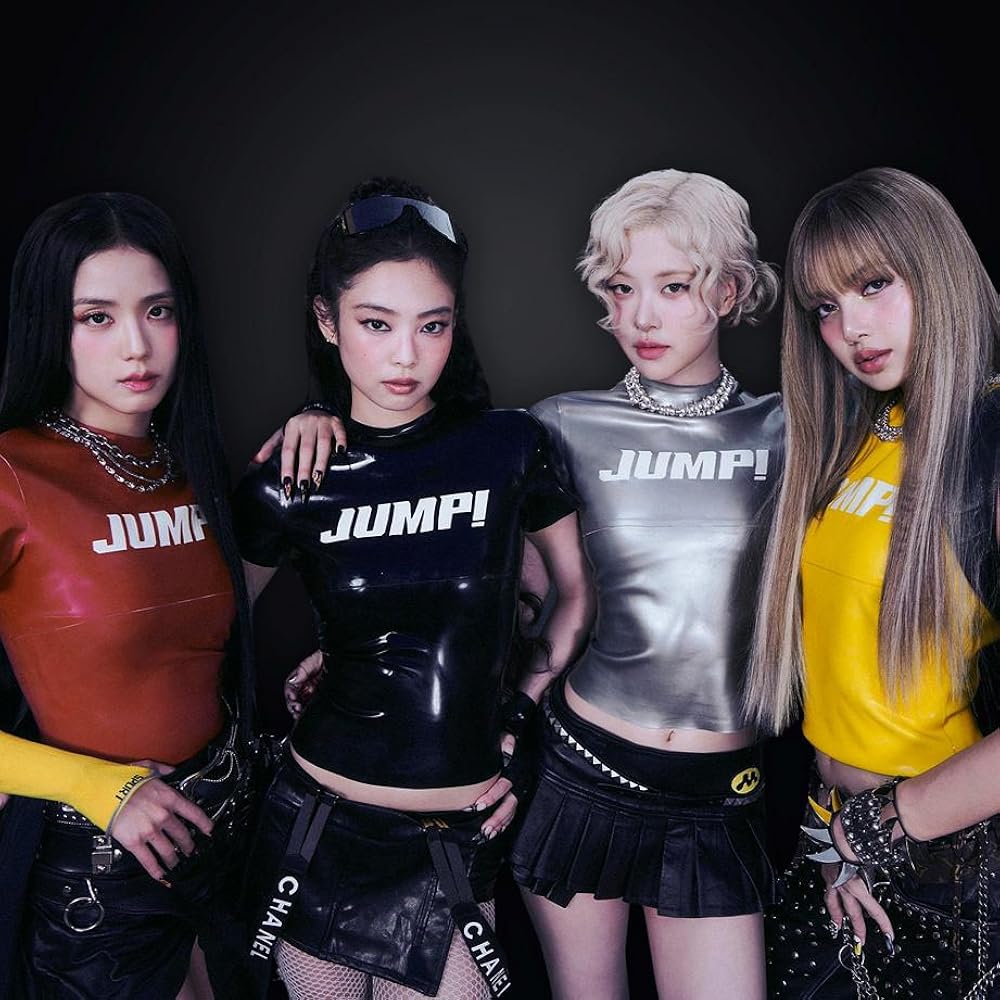 pijamagazin's tweet photo. BLACKPINK, Coachella 2027 için ana sanatçılardan biri olarak düşünülüyor. https://t.co/3CUQ67l44b