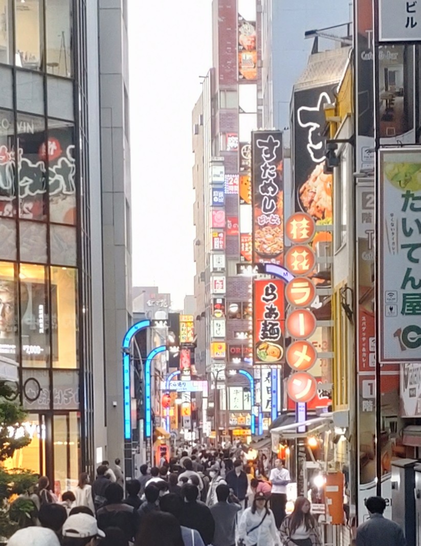 アベヒナコ tweet media