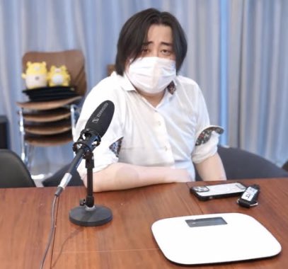 こてつ tweet media