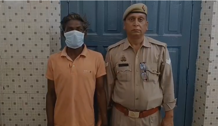 bstvlive's tweet image. हापुड़ 

➡नाबालिग से दुष्कर्म का आरोपी अरेस्ट
➡घटना के बाद से फरार था आरोपी 
➡थाना पिलखुवा पुलिस ने किया अरेस्ट

#Hapur #Crime #UttarPradesh @hapurpolice