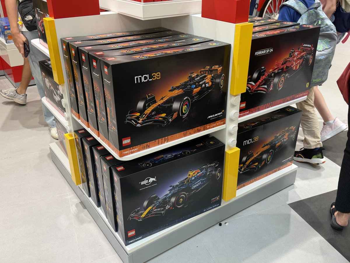 Lambe #RESIN6 tweet media